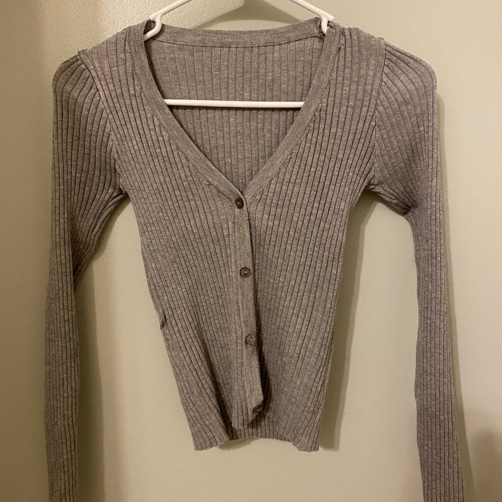 V-neck ribbed sweater